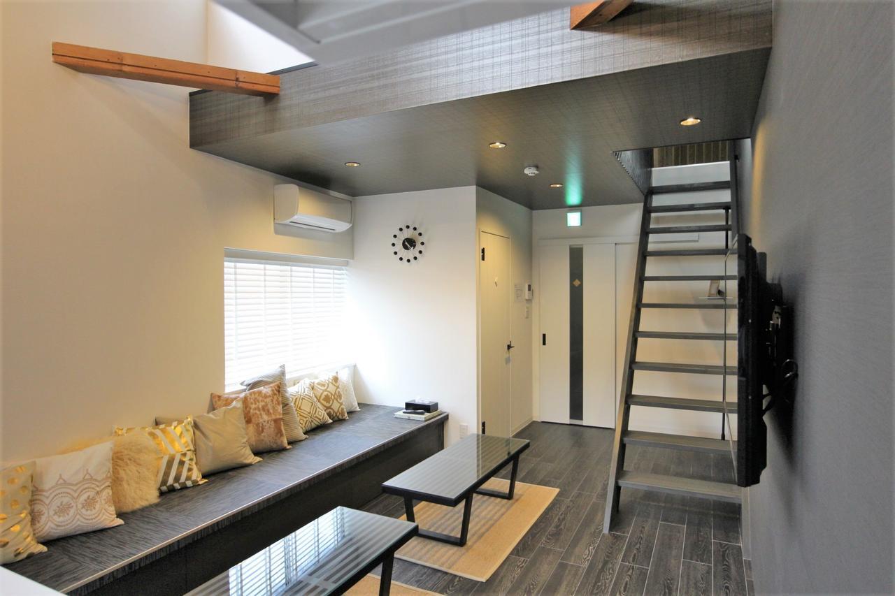 Sekai Hotel Mangetsu Ōsaka Extérieur photo